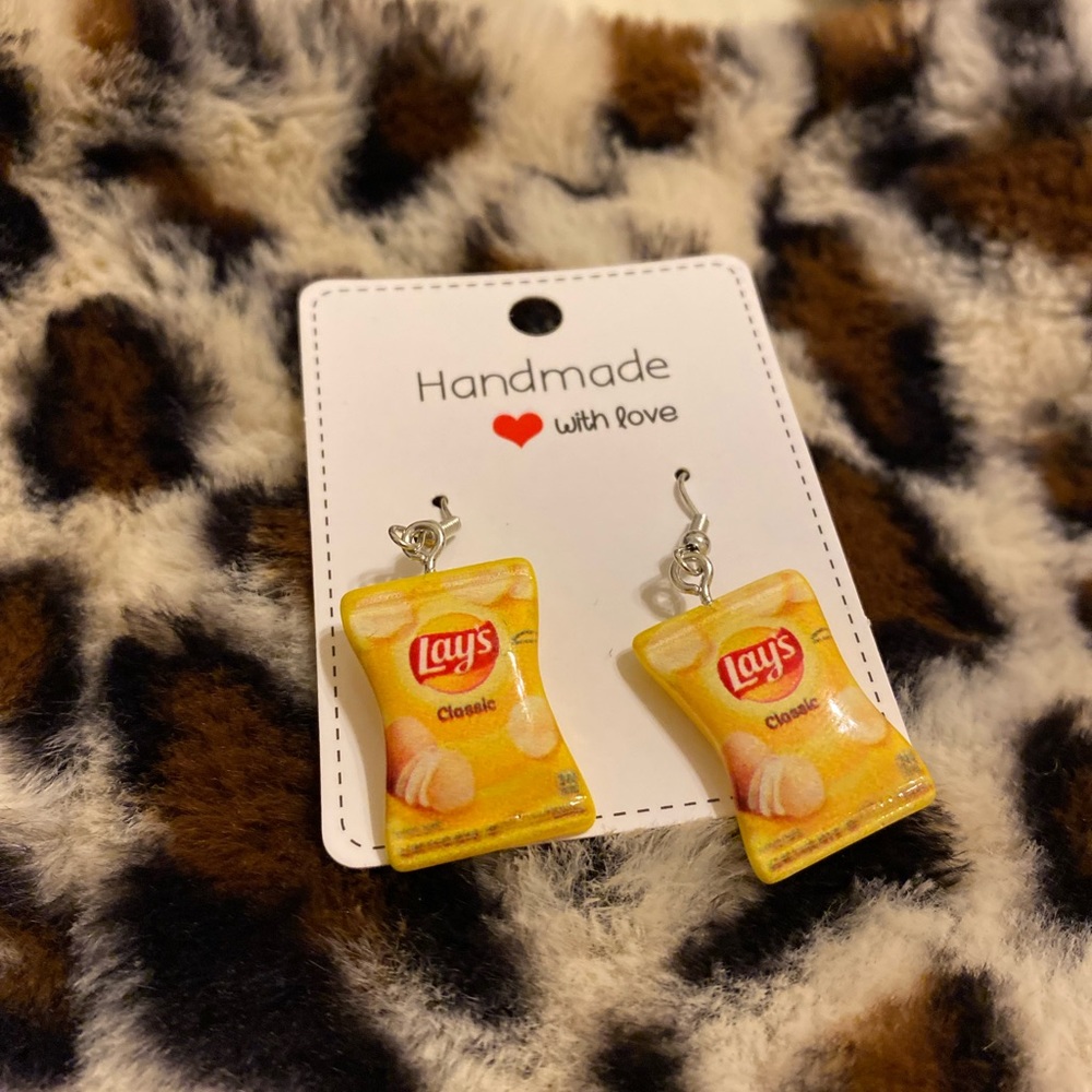 LAYS CHIPS HANDMADE EARRINGS 💛 - Picture 5 of 5